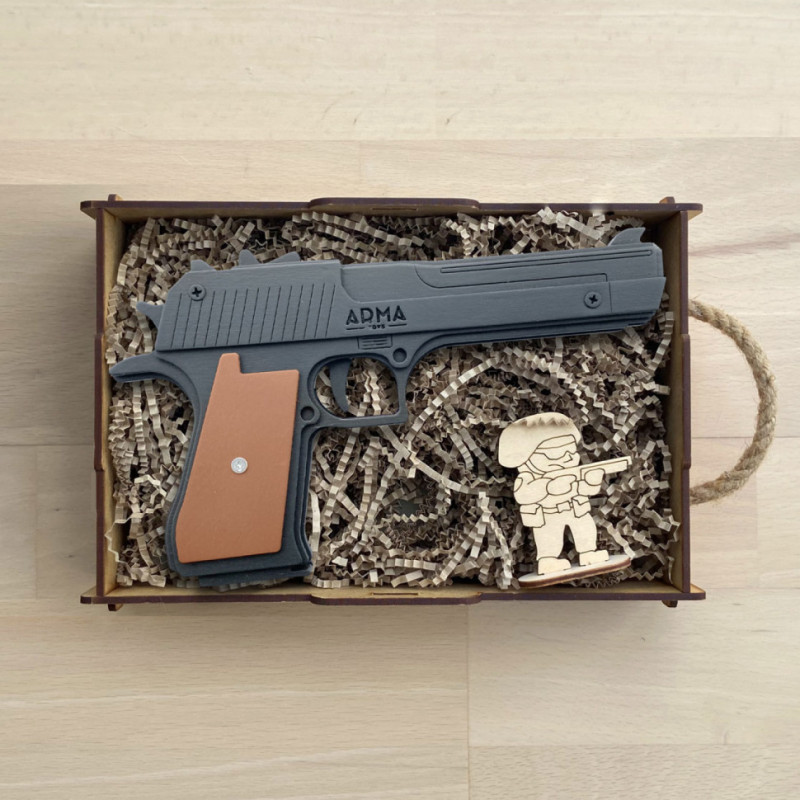 Пистолет «Дезерт Игл» (Desert Eagle), стреляющий резинками, черный