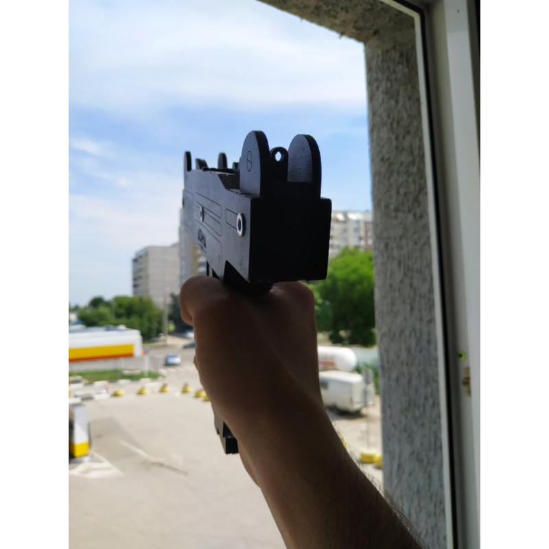 «Угол атаки - 2»: автомат «Узи» и пистолет «Глок», набор игрушек-резинкострелов